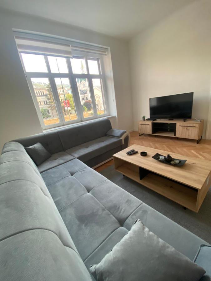 Apartment Festina Lente Сараево Екстериор снимка