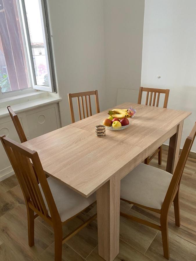 Apartment Festina Lente Сараево Екстериор снимка